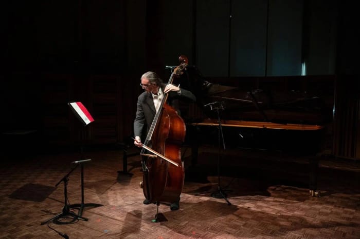 Gahlord Dewald playing double bass